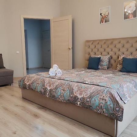 Трц Kostanay Plaza Apartment Luaran gambar